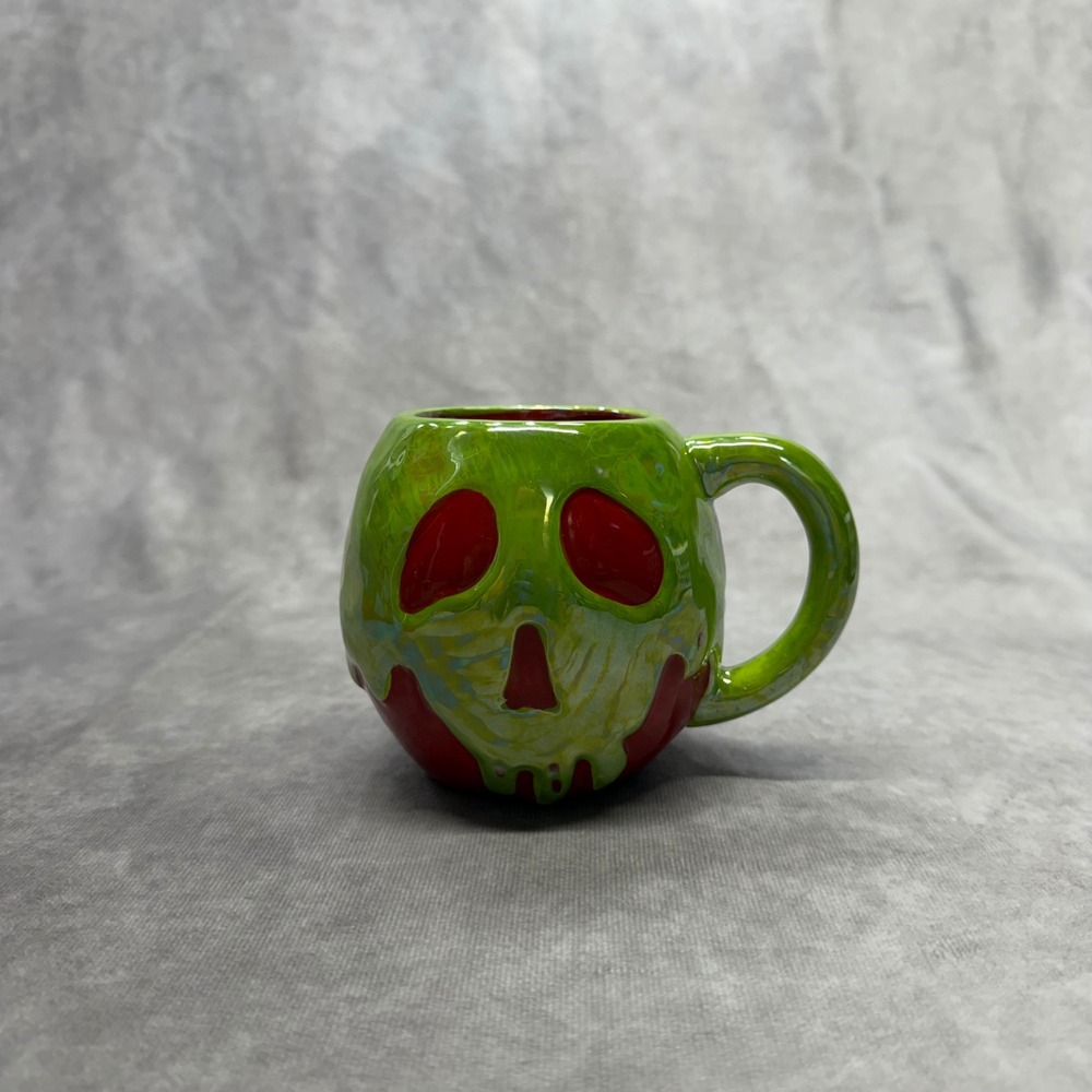 Disney Villains Poison Apple Mug Unisex OS Green Red Skull Sculpted Ceramic Cup